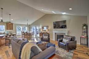 Cozy Retreat with Private Yard about 13 Mi to Salem